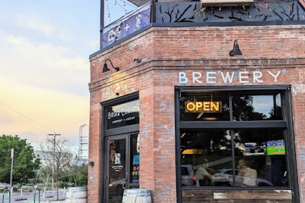 Briar Common Brewery + Eatery