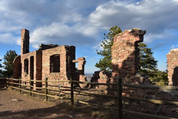 Walker Mansion Ruins