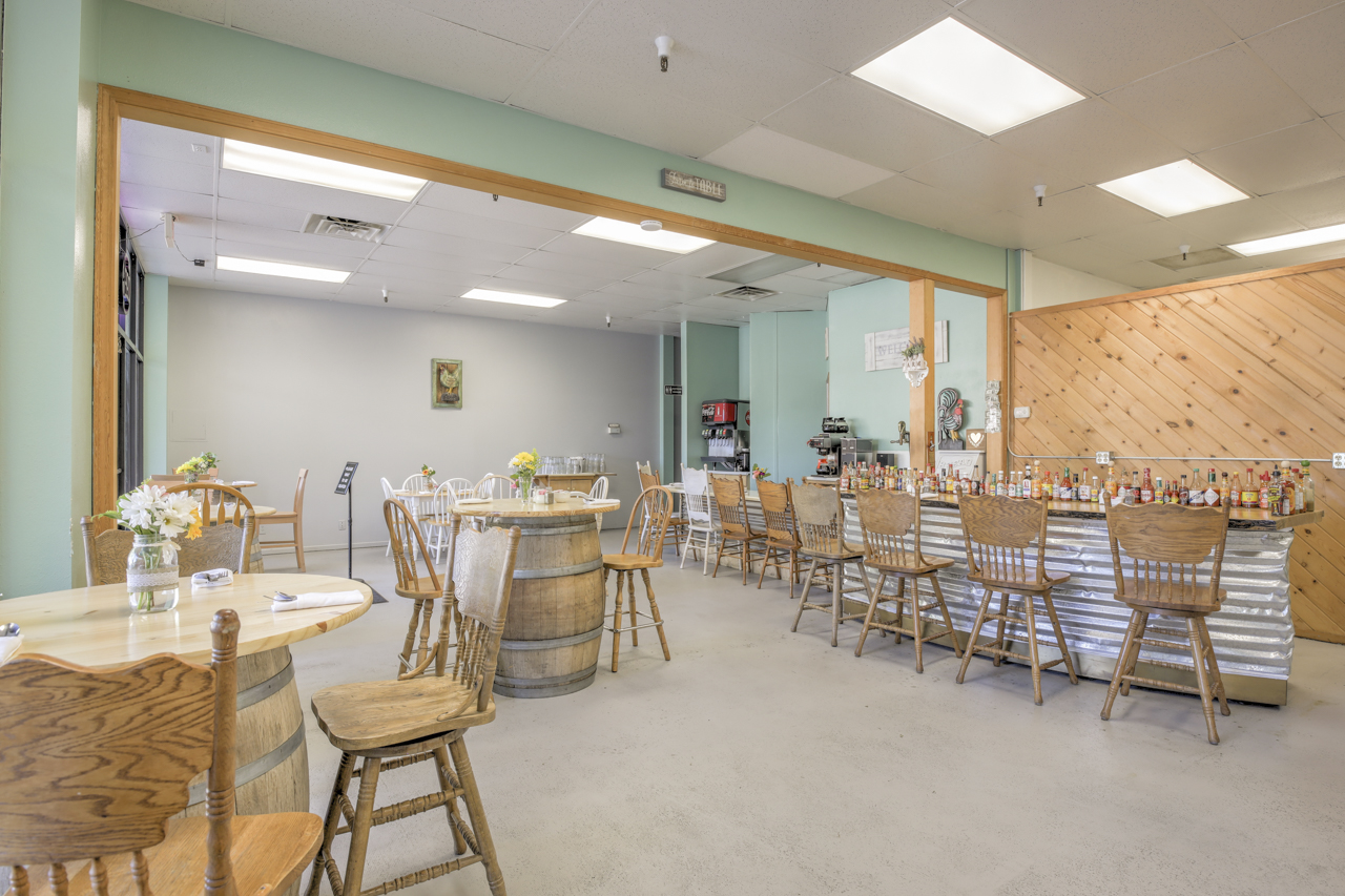 Heart And Soul Country Kitchen - Simplify Renting - Denver Metro's ...